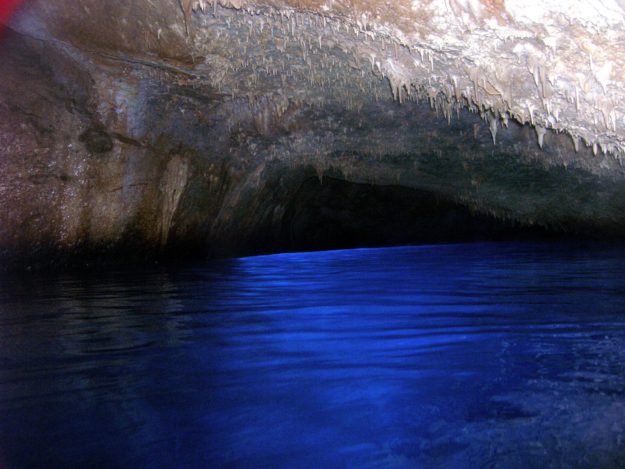 cave diving spot 01