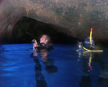 cave diving spot 03