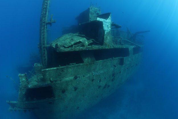 naxos diving bluefin 327 1